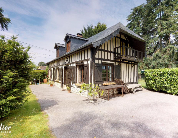 Maison de campagne à vendre. Charmant village du Pays de Caux