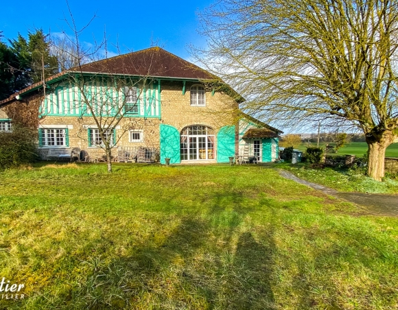 Maison à vendre au confluent de l'Eure et de la Seine, proche de Rouen