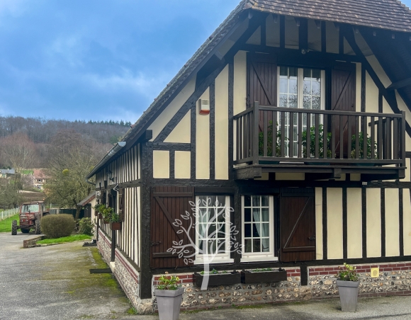 Une maison à colombages typique de Normandie