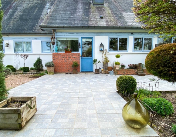 Belle maison contemporaine avec parc arboré, Val de scie