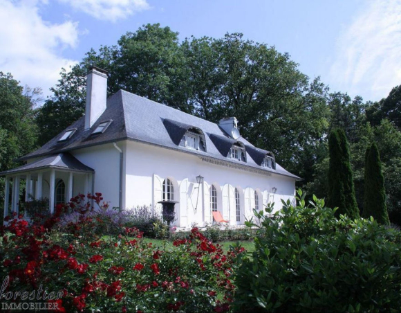 Propriété de caractère dans la campagne de Louviers en Normandie