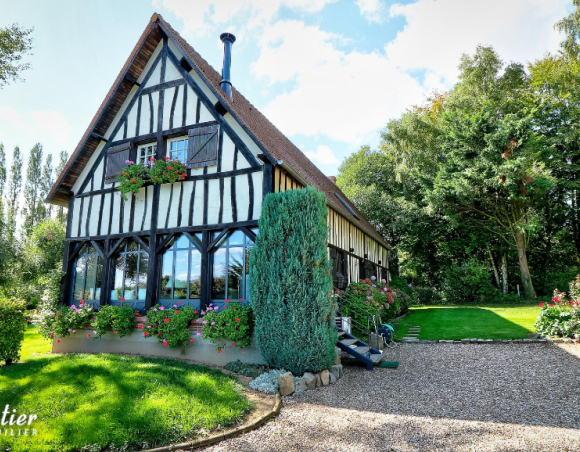 Maison Normande proche de Rouen restaurée avec piscine couverte
