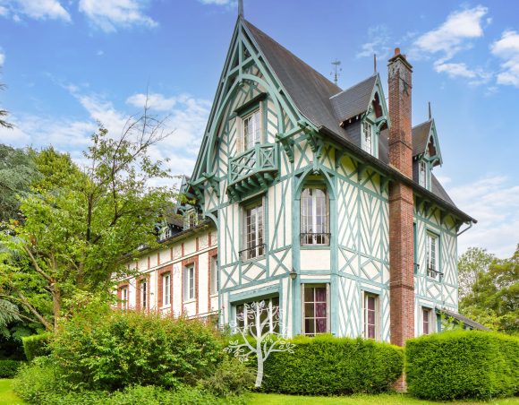 Élégante propriété de campagne près de Rouen – Maison avec de nombreuses dépendances