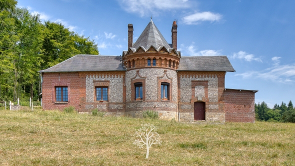 Propriété ancienne à vendre à Saint-Saëns en Normandie