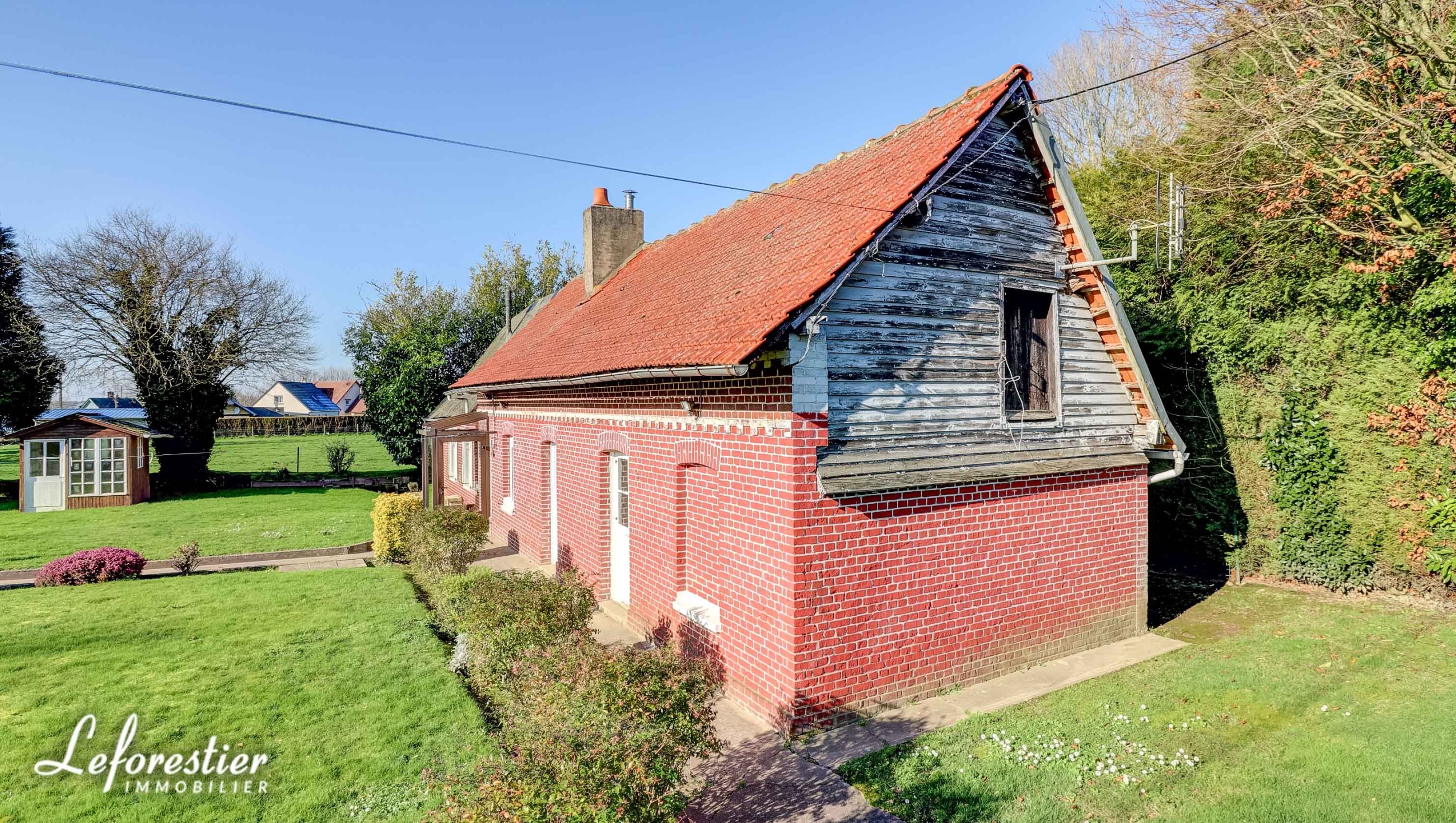 Maison à rénover dans une petite ville entre Dieppe et Rouen