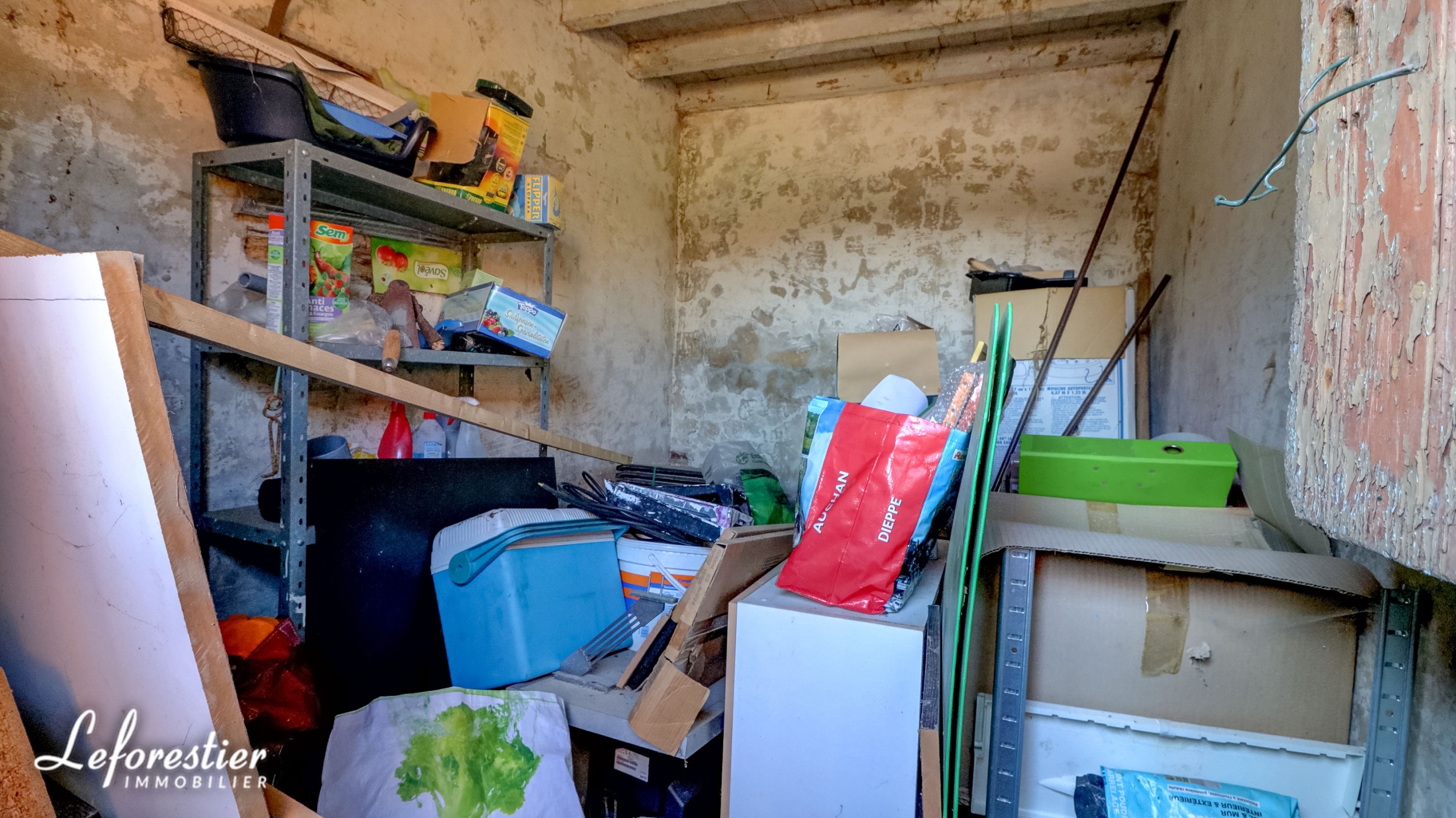 Maison à rénover dans une petite ville entre Dieppe et Rouen