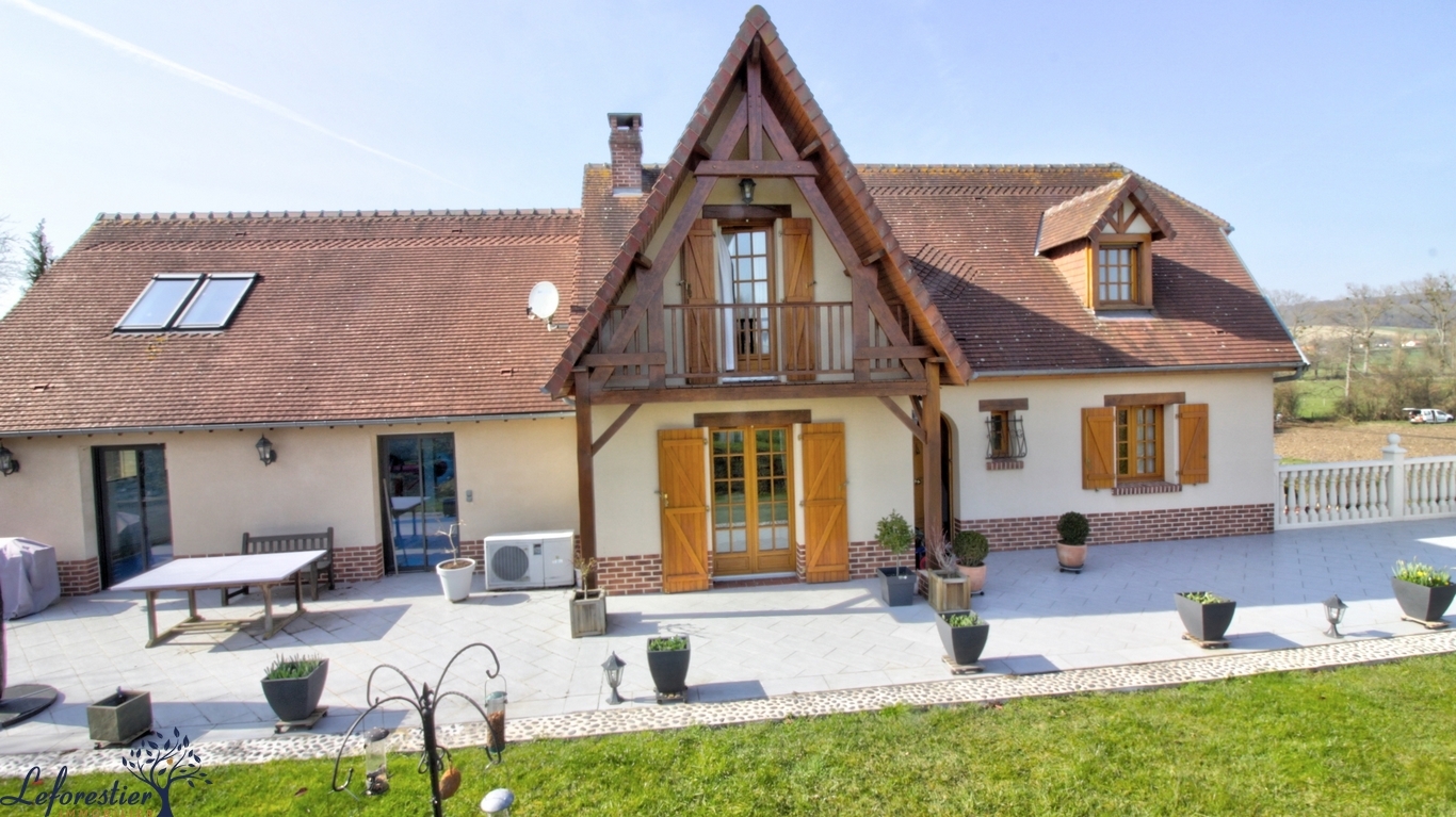Maison de campagne à vendre à 4 km de Neufchâtel-En-Bray