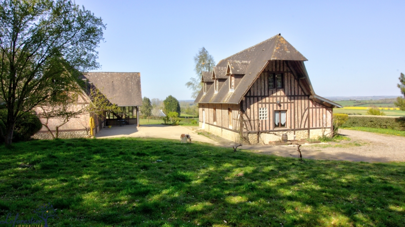 Propriété équestre de caractère à vendre sur plus de 3 ha