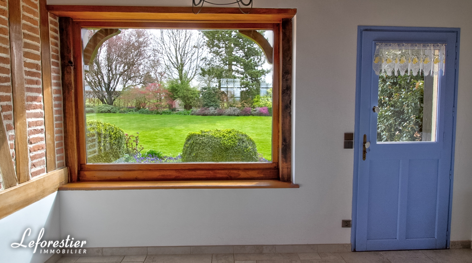Maison de campagne avec jardin paysager sur l'axe Rouen Neufchâtel