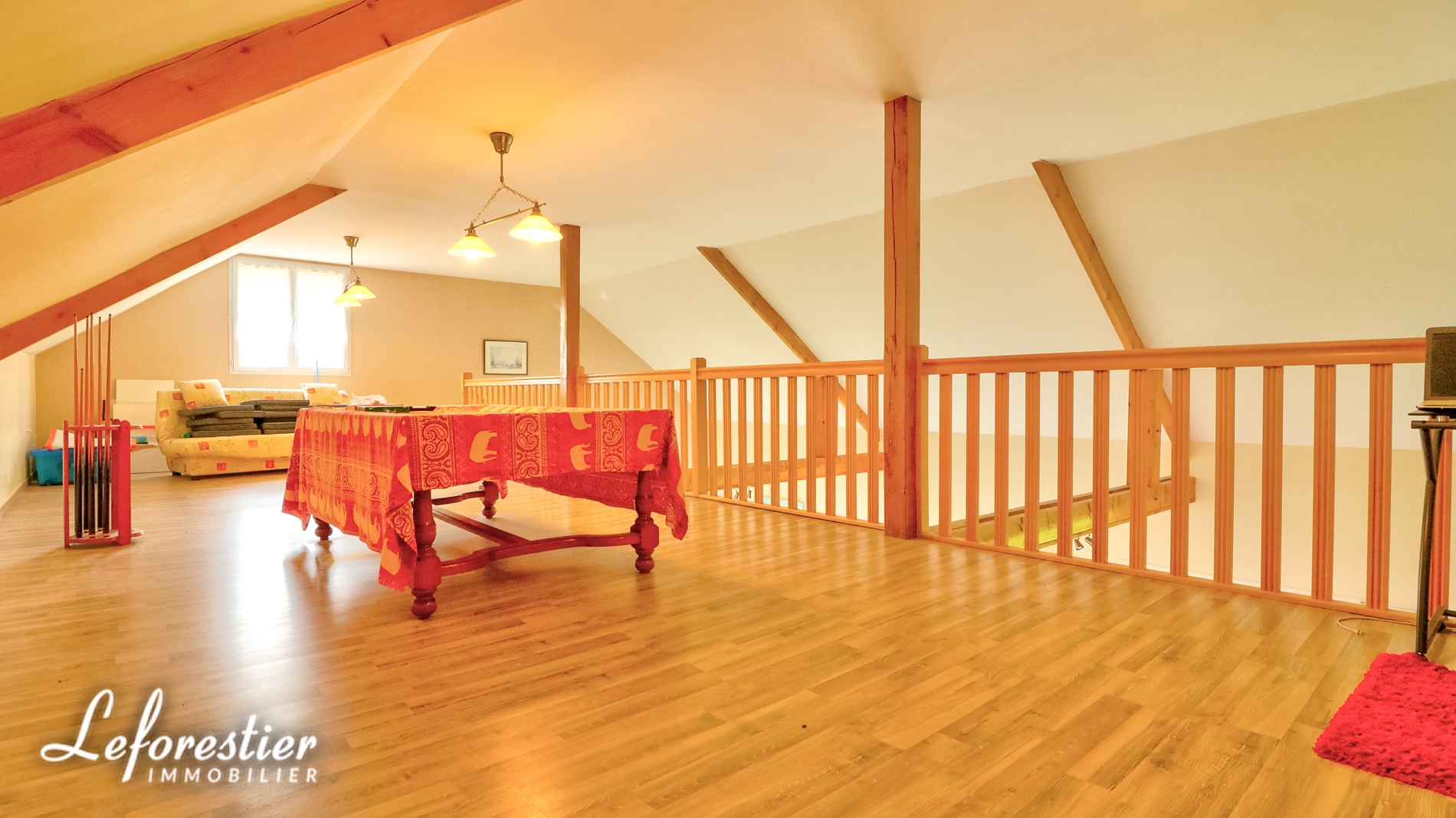 Maison contemporaine à vendre proche de Tôtes avec 1ha de terrain