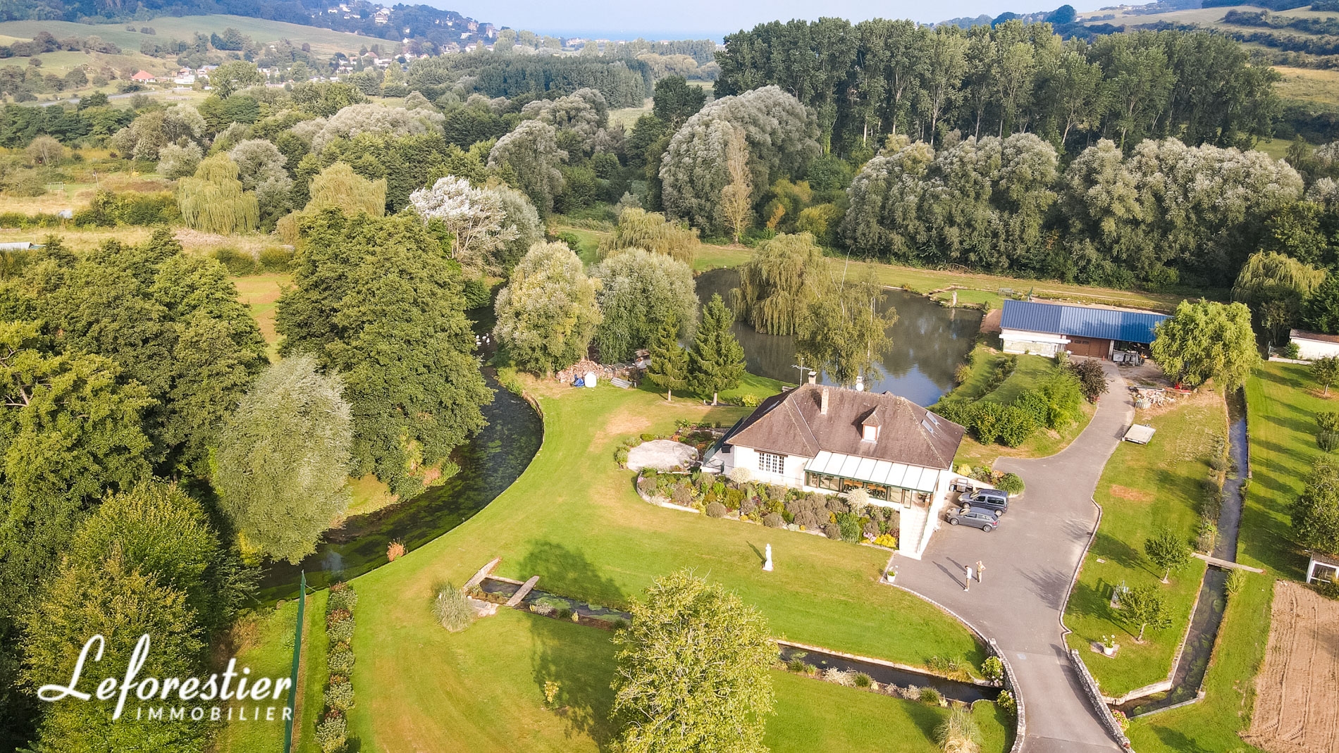 Spacieuse maison Bord de mer à vendre. Prox Pourville et Dieppe