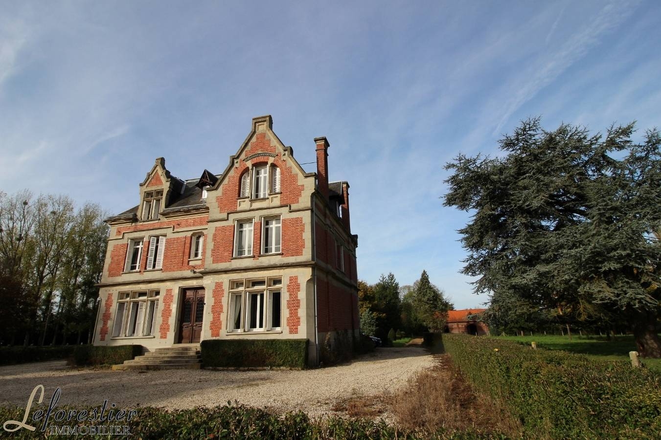 Château avec parc et dépendances à vendre entre Dieppe et Rouen