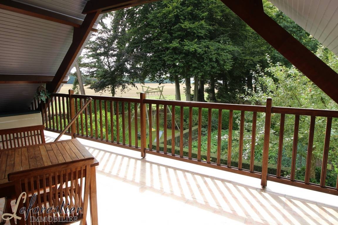 Maison de campagne avec grand terrain et garage en vente dans le Pays de Caux 4861