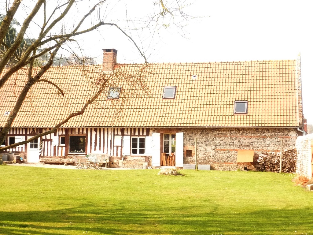 VENDU Maison normande Jardin clos Mer et vallée  sur la Côte d’Albâtre