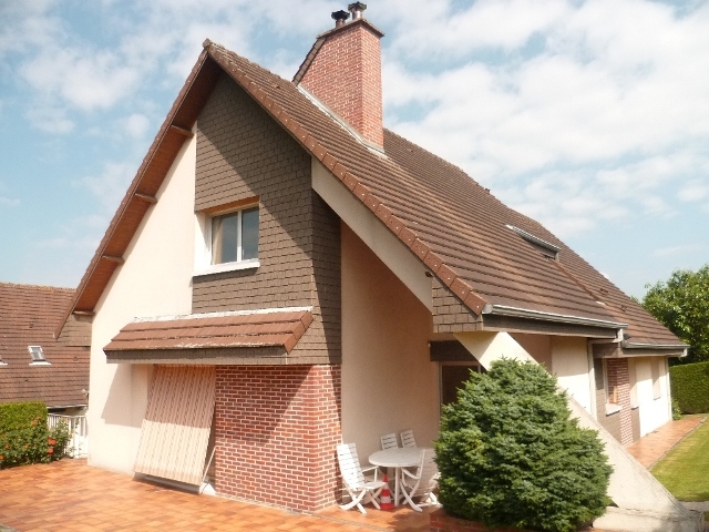 Vendu Maison d’architecte contemporaine dans le bourg de Neufchâtel en Bray en Normandie 4552