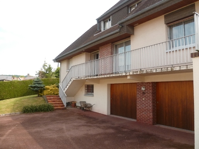 Vendu Maison d’architecte contemporaine dans le bourg de Neufchâtel en Bray en Normandie 4552