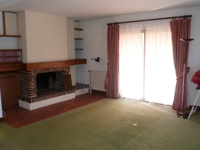 Vendu Maison d’architecte contemporaine dans le bourg de Neufchâtel en Bray en Normandie 4552