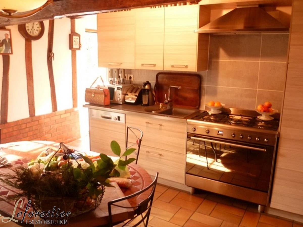 Maison de caractère avec 5 chambres Luneray en Normandie