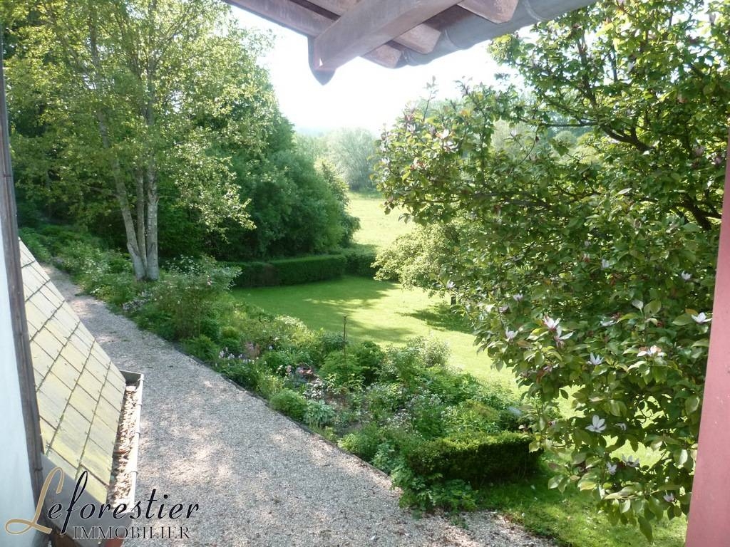 Manoir de caractère avec piscine et tennis à Lyons la Forêt