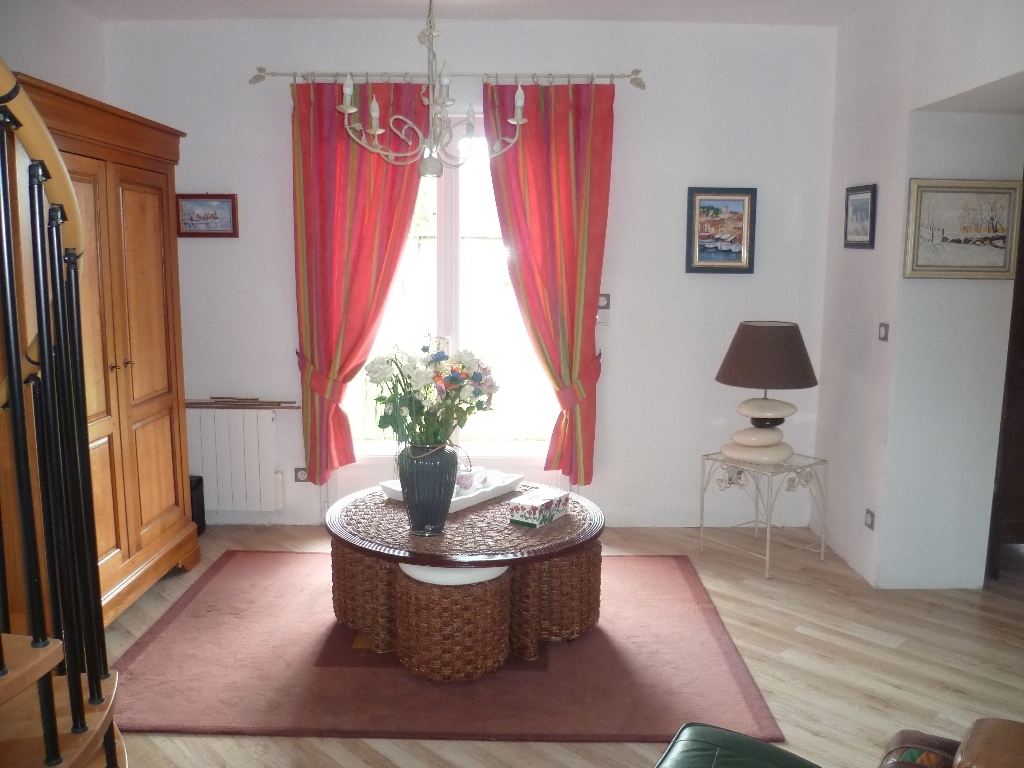 Vendu Maison de caractère dans bourgade dynamique 76 Normandie 4666