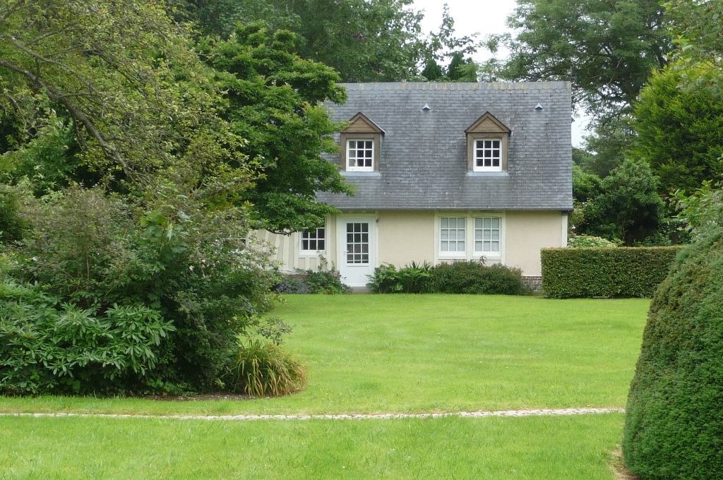 Propriété de caractère Deux maisons  Varengeville  - Normandie