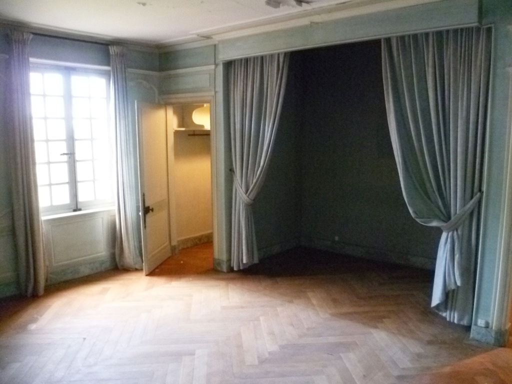 VENDU Propriété de caractère Epoque Directoire avec Parc en Normandie