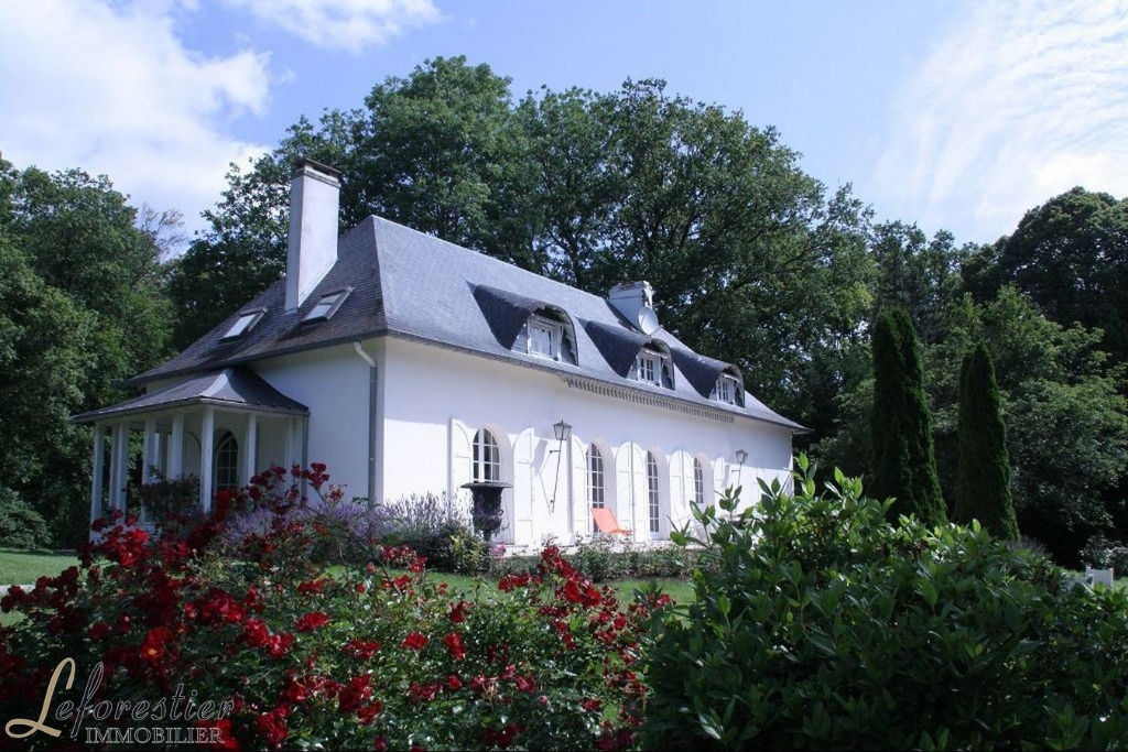 Propriété de caractère dans la campagne de Louviers en Normandie