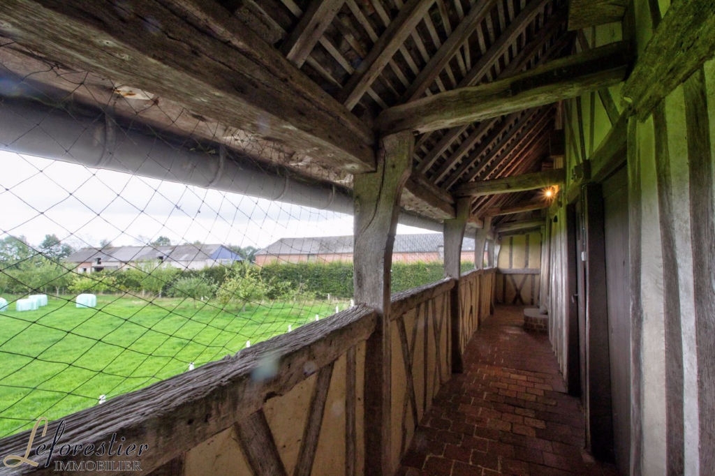 Manoir ancien corps de ferme classé monument historique avec dépendances à acheter en Pays de Caux