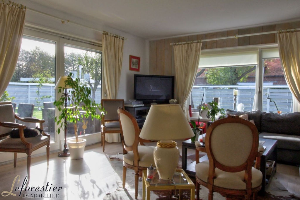 Maison bois de bord de mer à acheter sur la Côte d'Albâtre Confort Grand garage