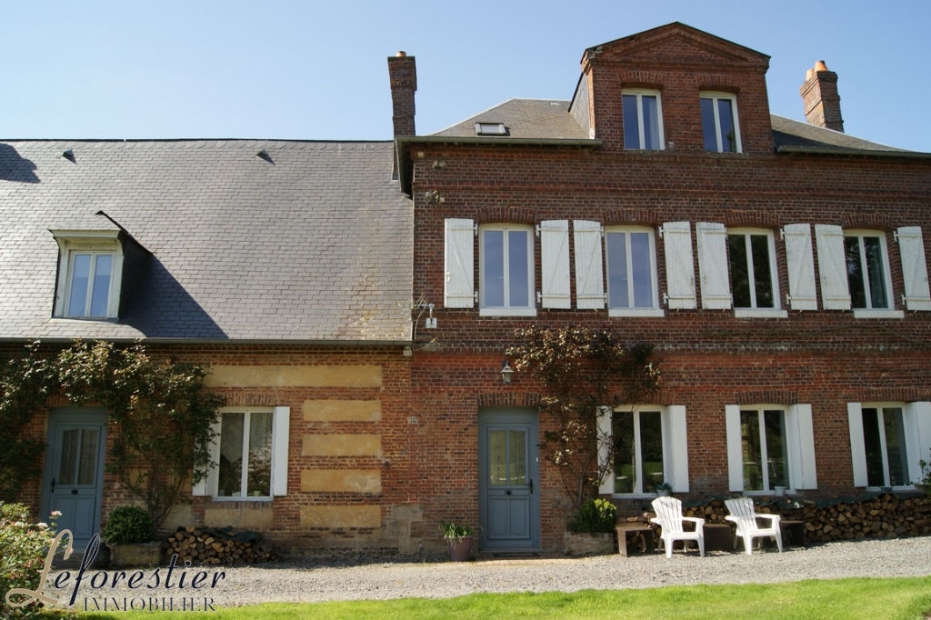Demeure du XVIIIème siècle à vendre à Clères en Normandie