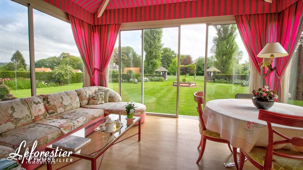 Maison de Maitre à vendre à proximité d'Arques la Bataille