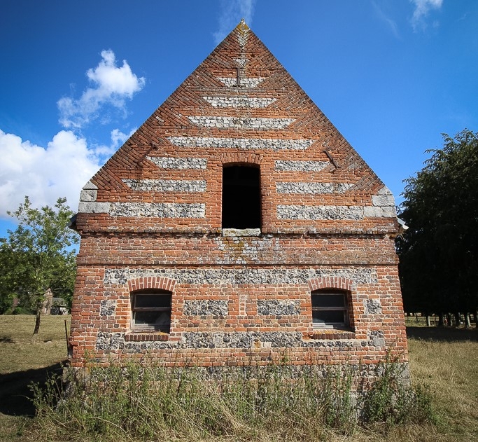 Ancienne étable de caractère à rénovée en maison d'habitation 4944