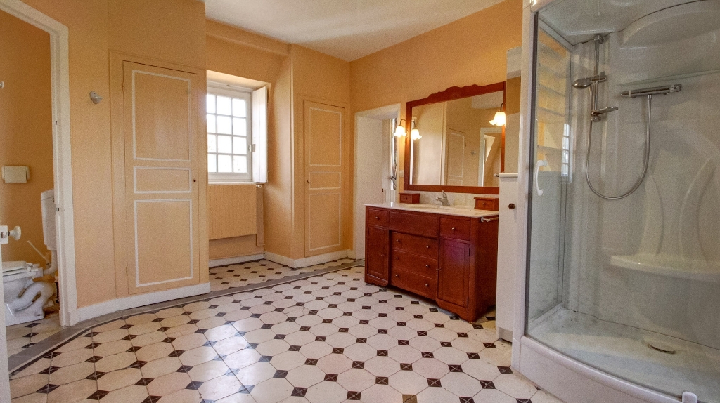 Demeure de caractère à vendre - boucles de la Seine proche Rouen