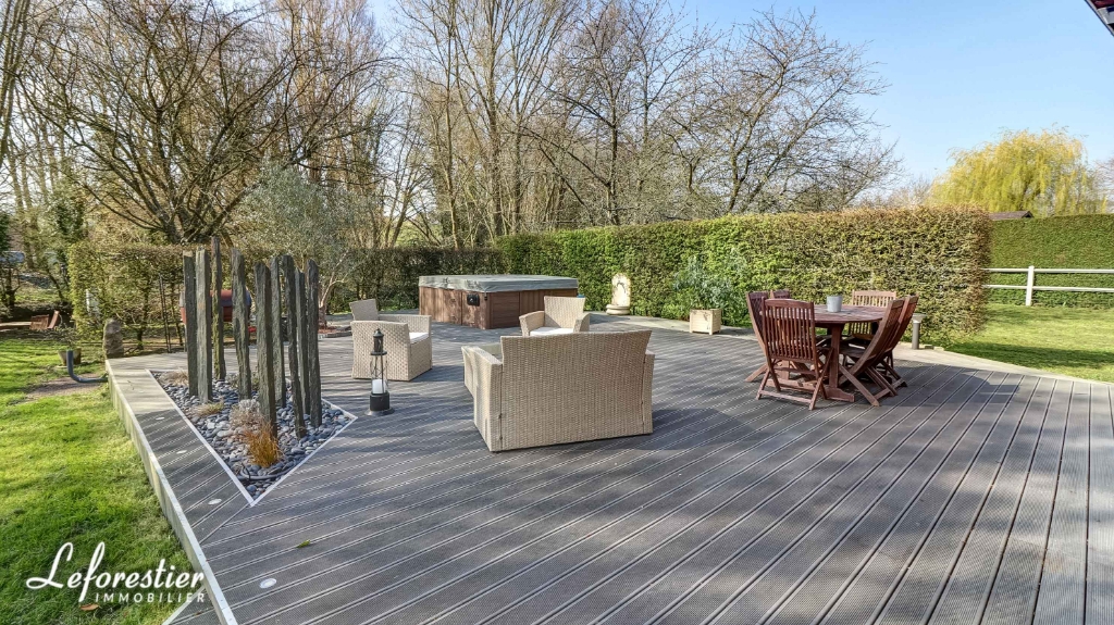 Charmante maison en brique et silex en bord de rivière - Dieppe