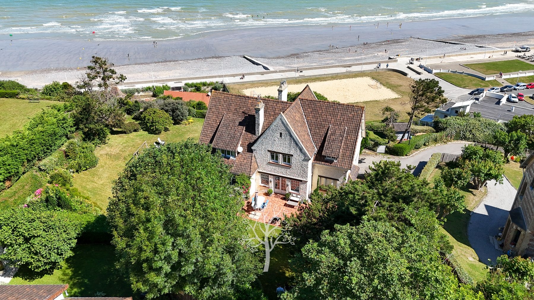 Grande maison de famille avec vue mer à Varengeville-sur-Mer à vendre